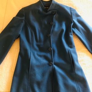 Elegant blue coat!